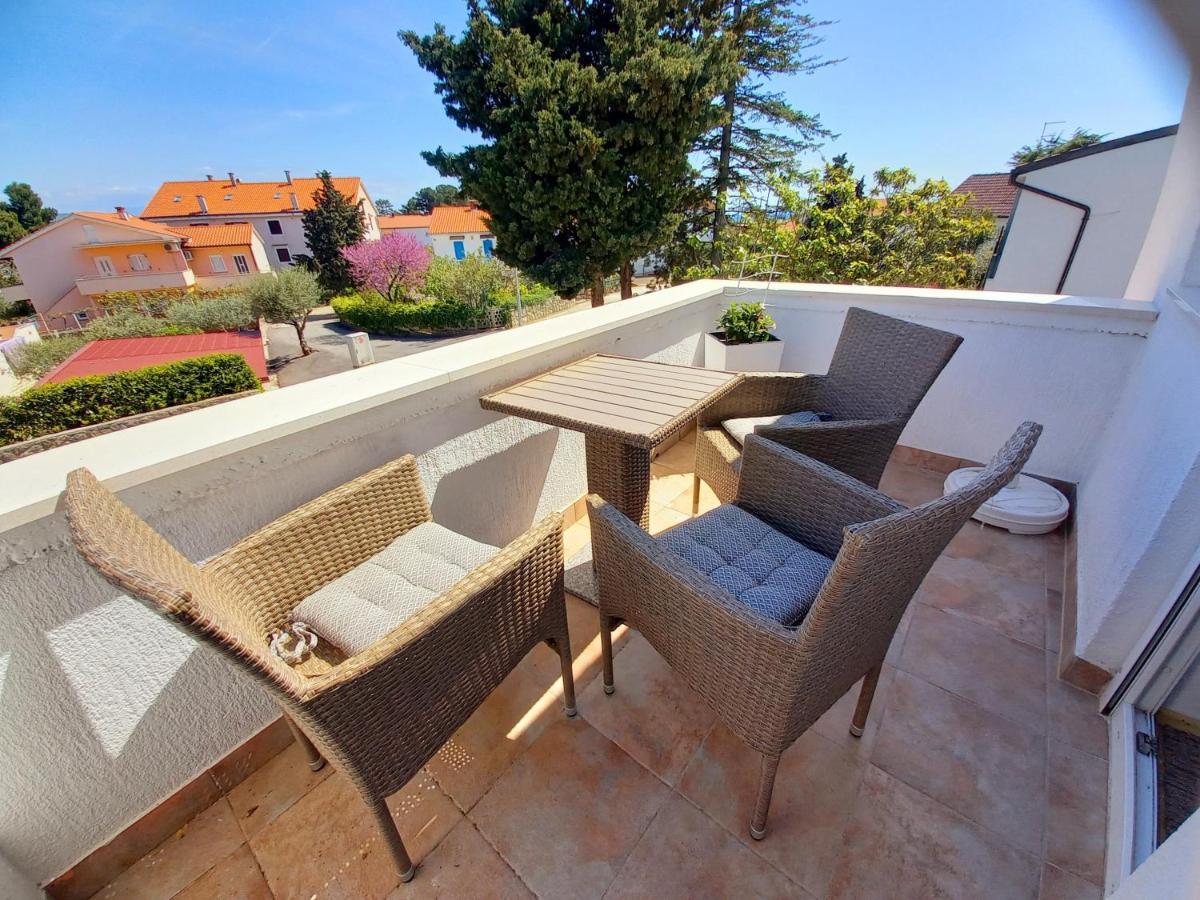 Studio Apartmani “Jarnecic” Krk Town Zewnętrze zdjęcie