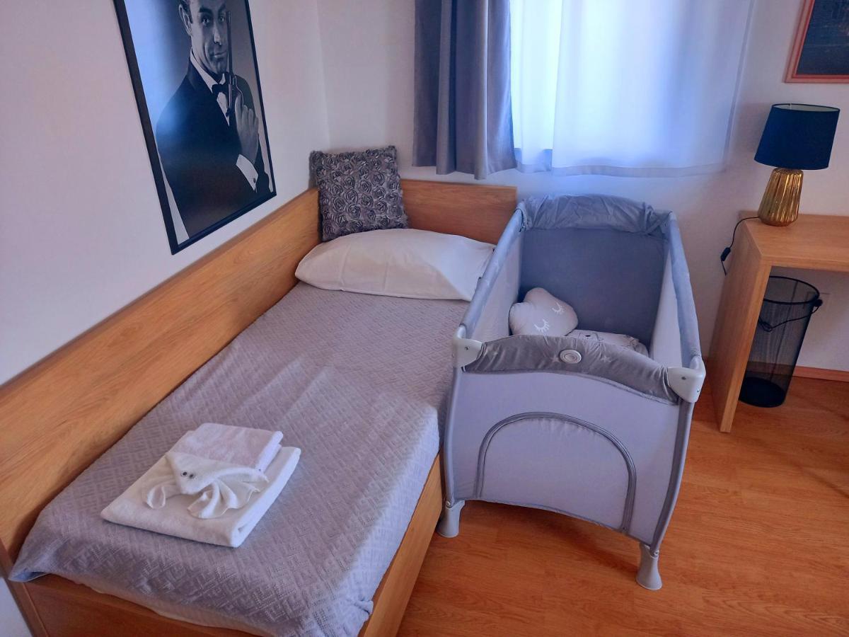 Studio Apartmani “Jarnecic” Krk Town Zewnętrze zdjęcie